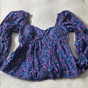 Lilly Pulitzer Preslee Blouse in Blue Flare Growl & Prowl print, size 8